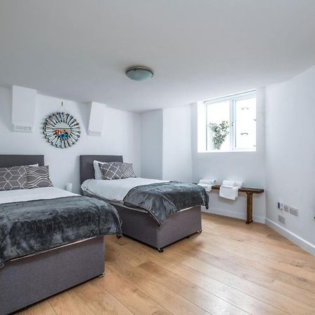 Cosy Flat In Free Parking Area, Next To Bus Stop Hove Extérieur photo